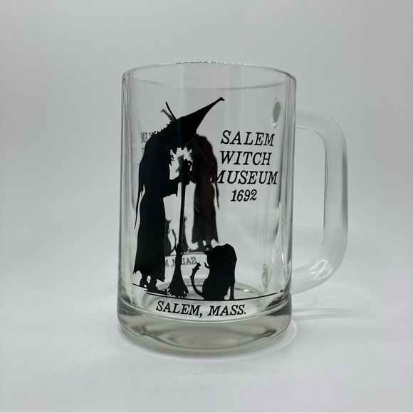Salem Witch Museum Glass Mug - Picture 2 of 6
